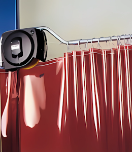 cable retractable safety curtain